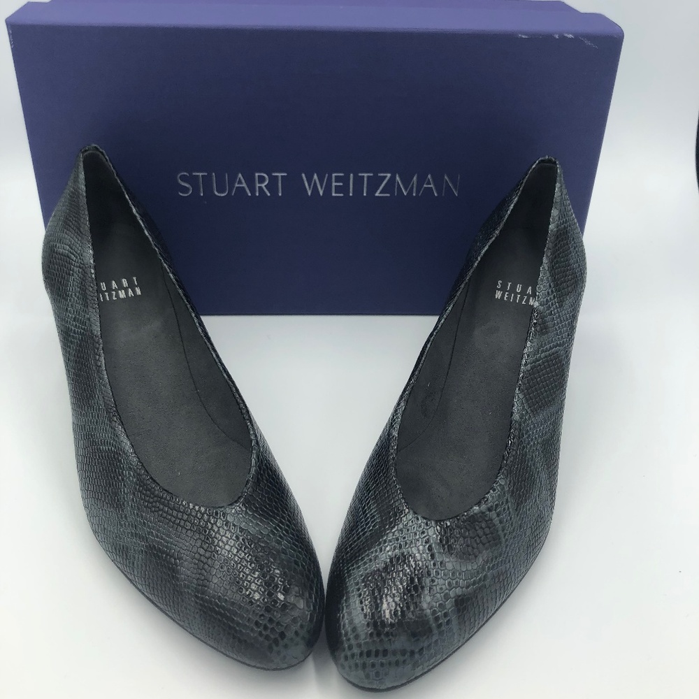 STUART WEITZMAN CHIC PUMP 5.5 NEW